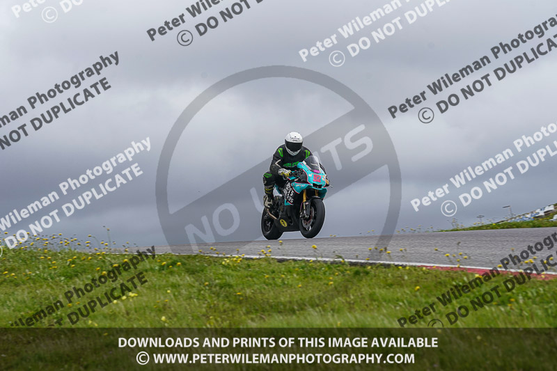 motorbikes;no limits;peter wileman photography;portimao;portugal;trackday digital images